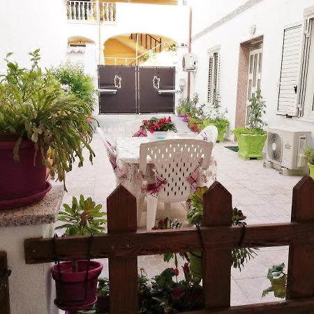 Appartamento Mary Oliena Exterior foto