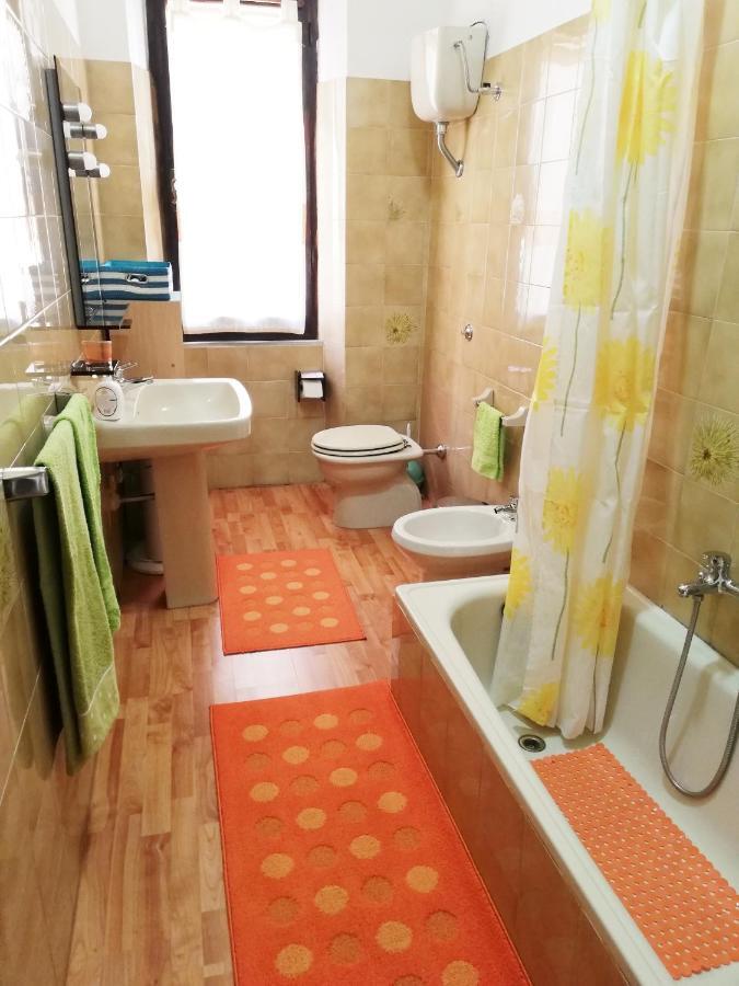 Appartamento Mary Oliena Exterior foto