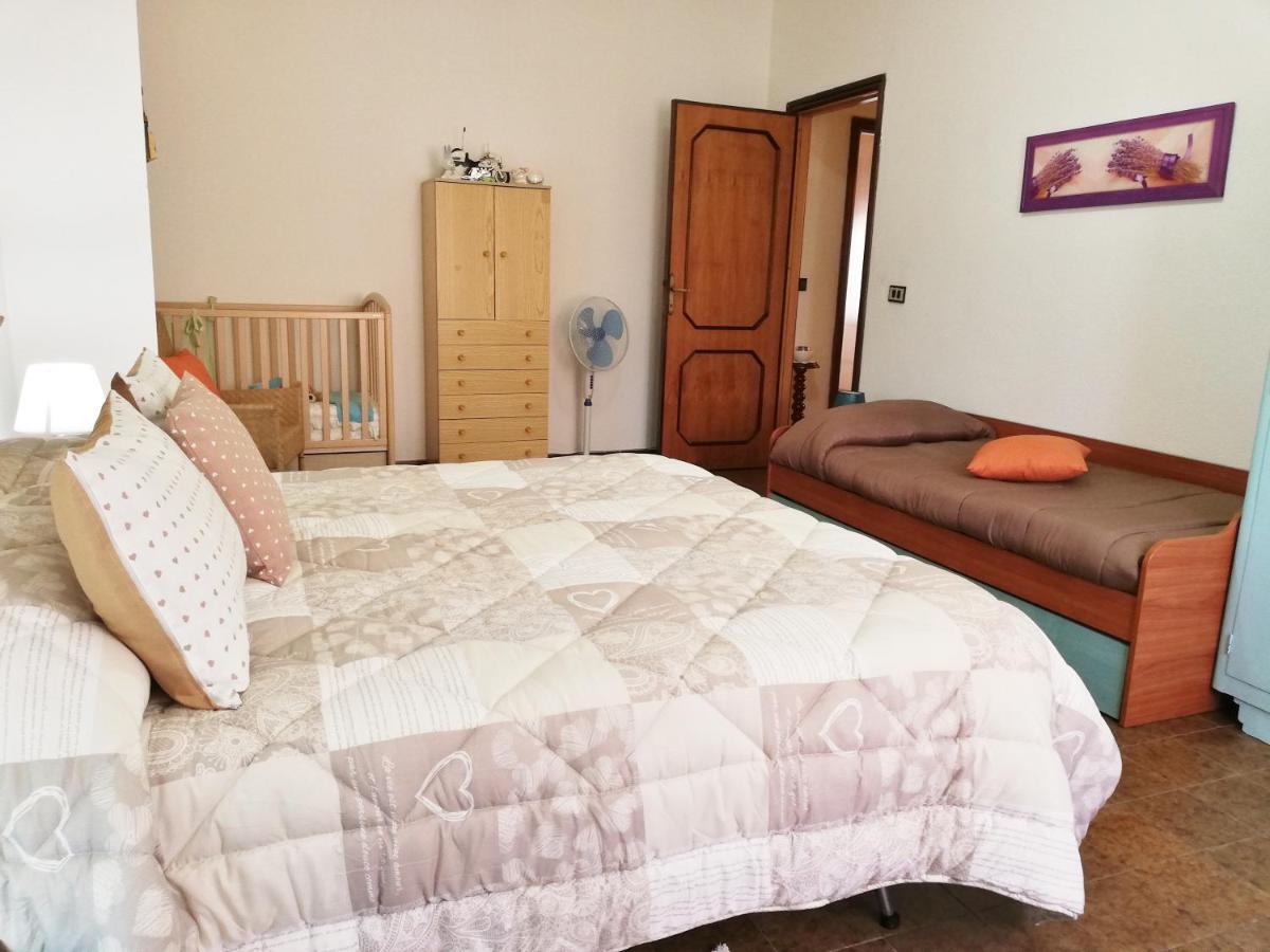 Appartamento Mary Oliena Exterior foto